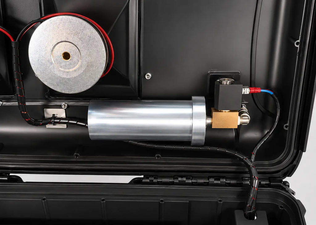 Canon à son anti-intrusion 118 à 133 dB à 1 m nomade – Blast V2 compatible alarme relais radio ou contact sec - jet de gaz lacrymogène en option Qualiforce - canon à son anti-intrusion